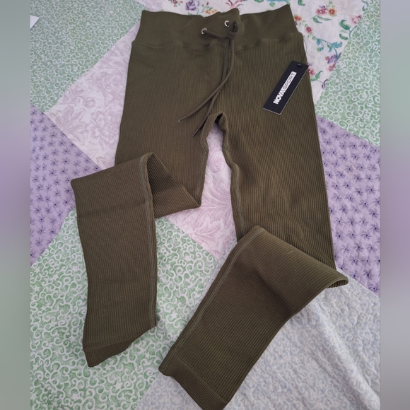 Olive Green Leggings - Picture 1 of 14